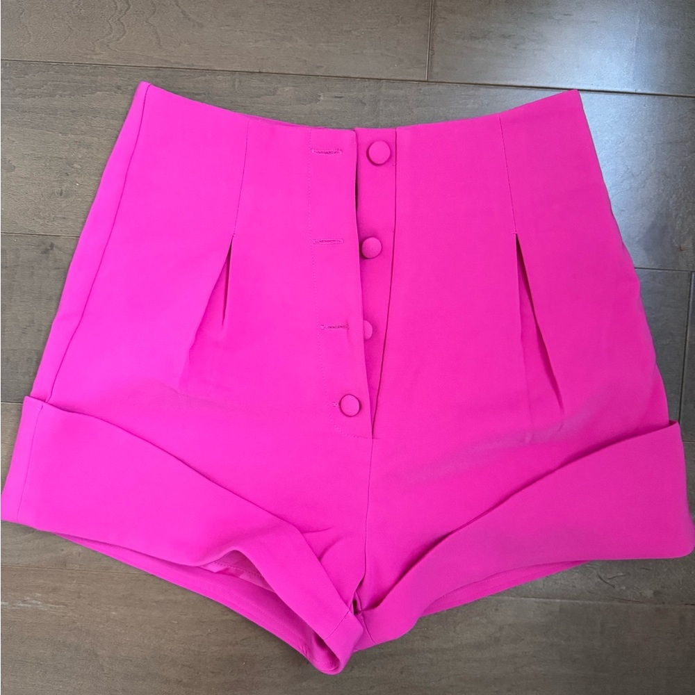 Camila coelho high waisted pink shorts